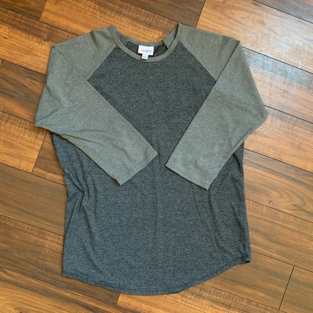 LulaRoe Raglan - Picture 2 of 5
